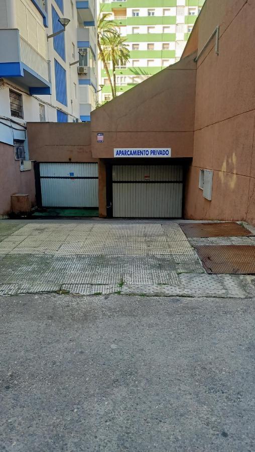 Apartamento Posidonia Free Parking Cadiz Exterior photo